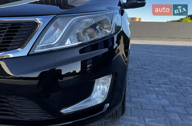 Седан Kia Rio 2012 в 