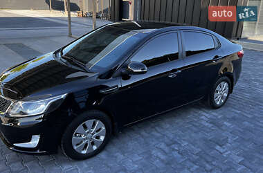 Седан Kia Rio 2012 в 