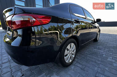 Седан Kia Rio 2012 в 