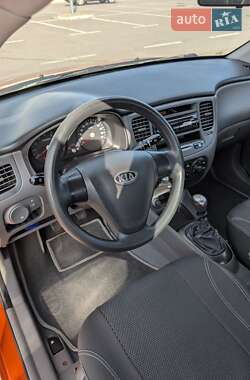 Седан Kia Rio 2008 в 