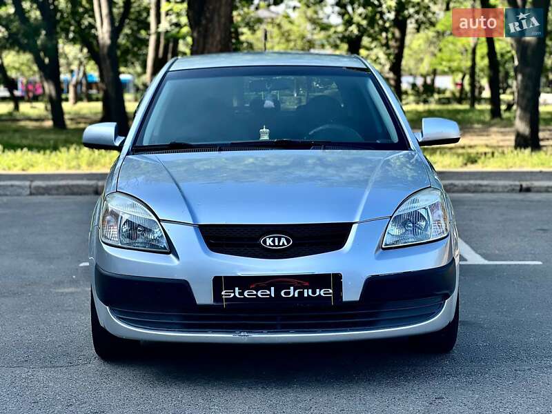 Kia Rio 2007