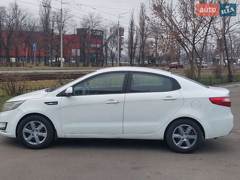 Kia Rio 2013
