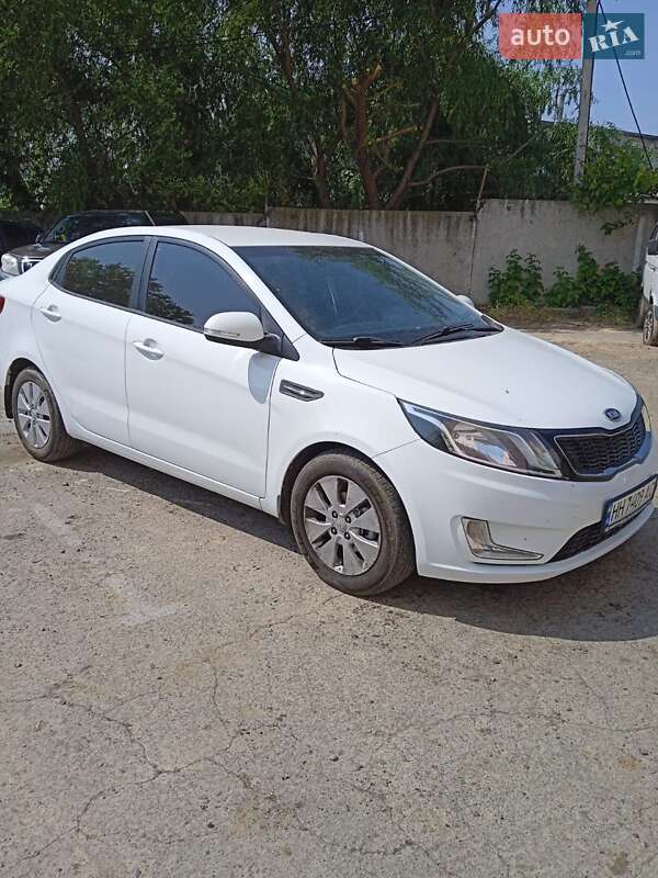Kia Rio 2012