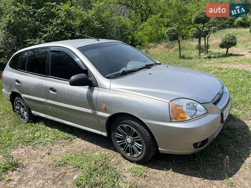Універсал Kia Rio 2003 в Запоріжжі