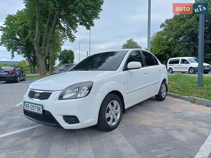 Kia Rio 2011