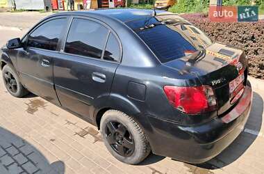 Седан Kia Rio 2007 в Виннице