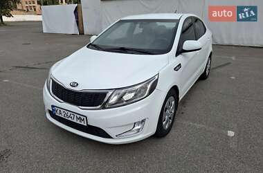 Седан Kia Rio 2013 в Киеве