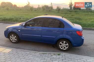 Седан Kia Rio 2011 в Виннице