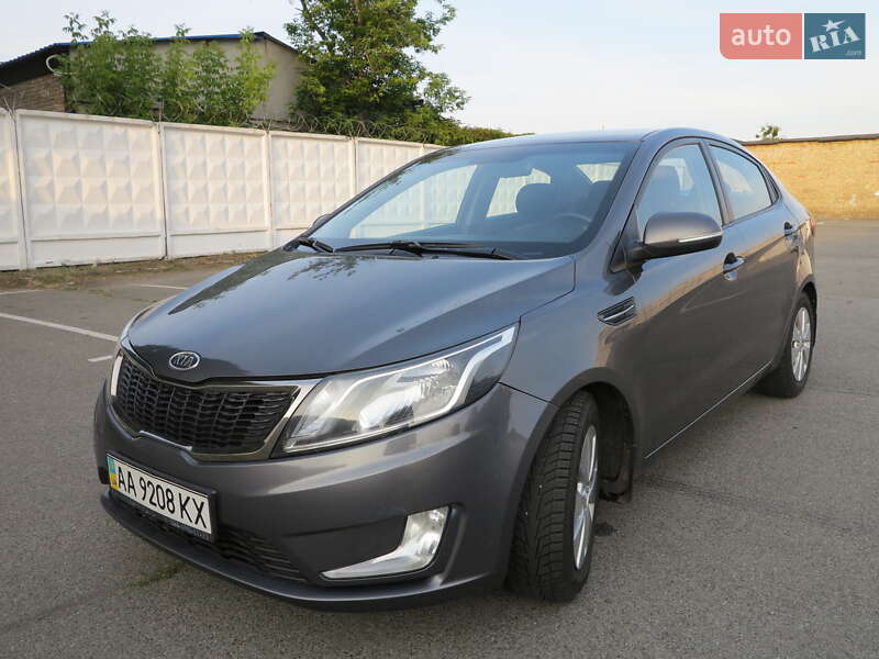 Седан Kia Rio 2011 в Киеве