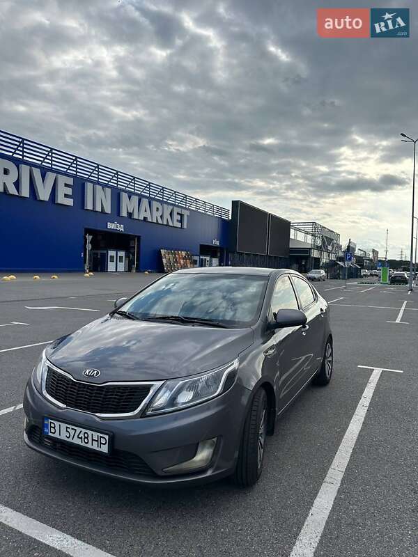 Kia Rio 2013