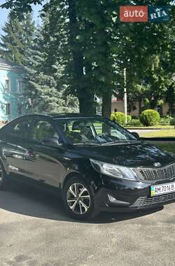 Седан Kia Rio 2013 в Коростышеве