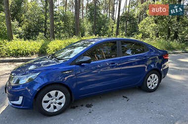 Седан Kia Rio 2012 в 