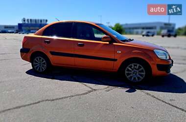 Седан Kia Rio 2007 в Запорожье