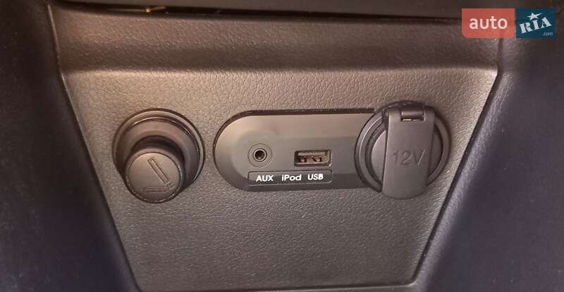 Седан Kia Rio 2012 в Броварах