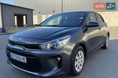 Хэтчбек Kia Rio 2018 в Киеве