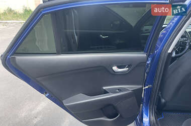 Седан Kia Rio 2018 в 