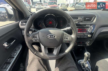 Седан Kia Rio 2012 в 