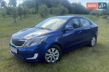 Седан Kia Rio 2012 в 