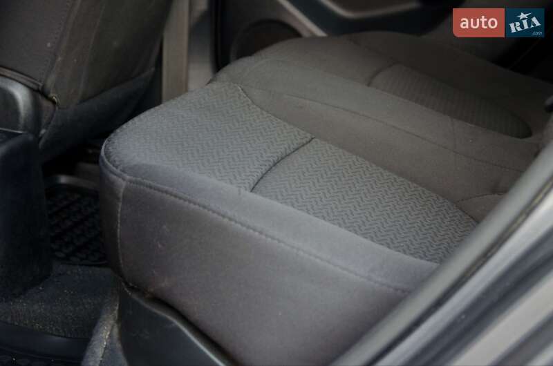 Седан Kia Rio 2011 в Сарнах