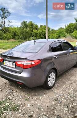 Седан Kia Rio 2012 в 