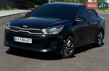 Седан Kia Rio 2017 в Чернігові