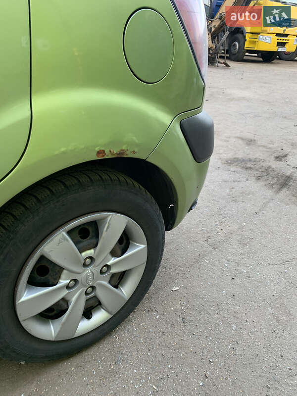 Хэтчбек Kia Rio 2008 в Киеве