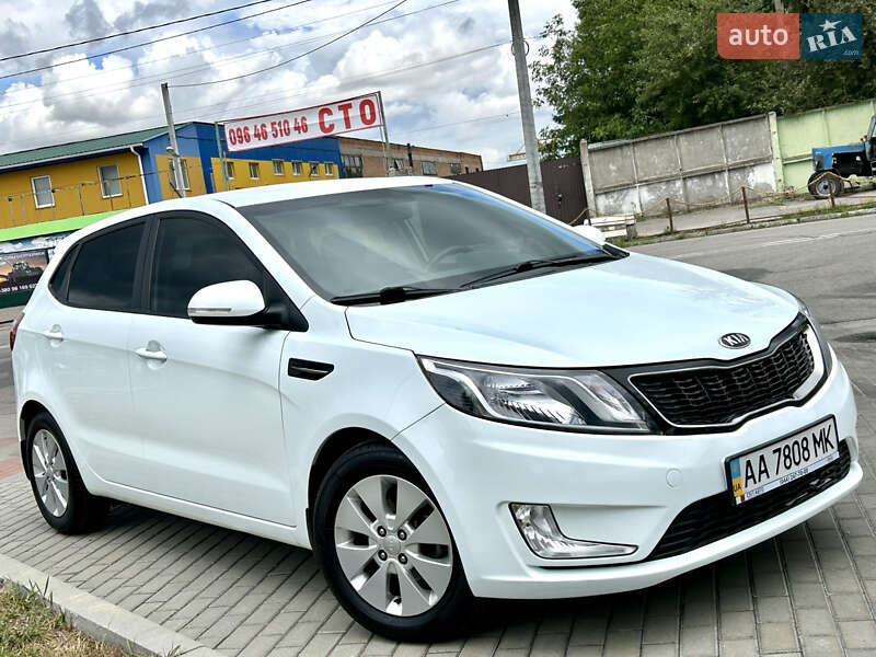 Хэтчбек Kia Rio 2012 в Белой Церкви