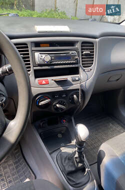 Седан Kia Rio 2007 в 