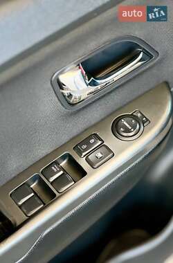Седан Kia Rio 2013 в 