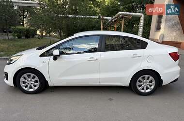 Седан Kia Rio 2016 в 