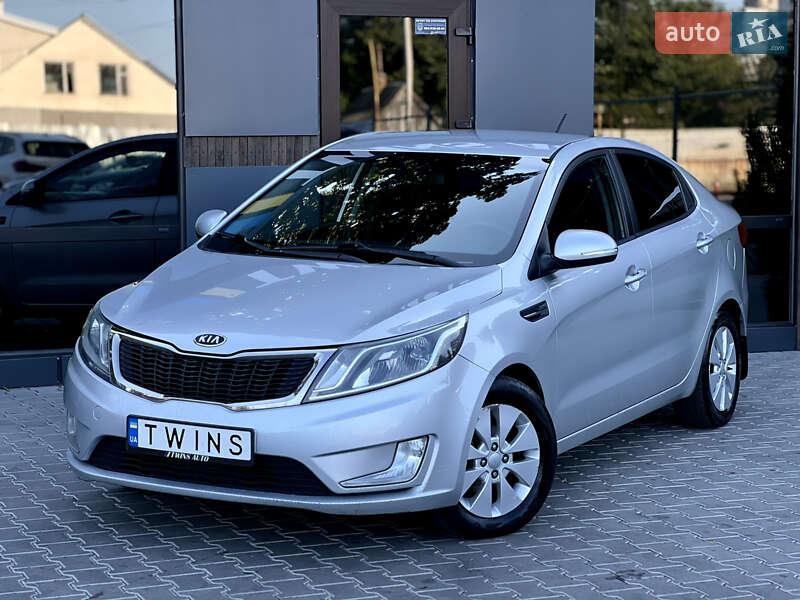 Kia Rio 2012