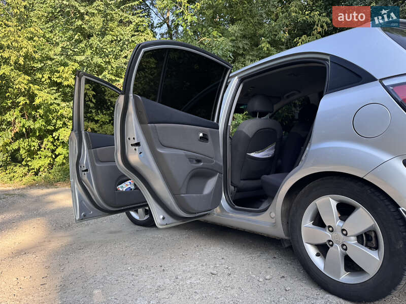Хэтчбек Kia Rio 2007 в Днепре фото 13 Хэтчбек Kia Rio 2007 в Днепре