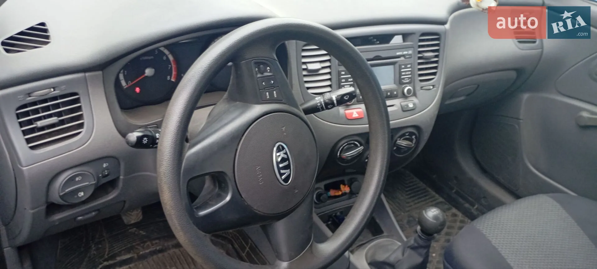 2010 Kia Rio - мініатюра 2