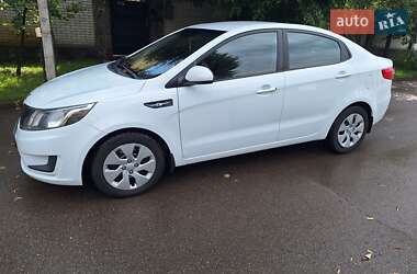 Седан Kia Rio 2012 в Києві