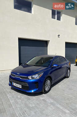 Седан Kia Rio 2019 в Львове