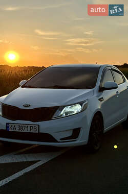 Седан Kia Rio 2012 в Прилуках