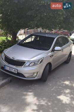 Седан Kia Rio 2013 в Києві