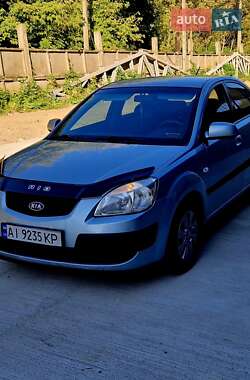 Седан Kia Rio 2007 в Броварах