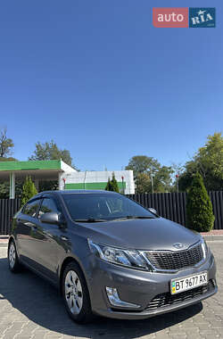 Седан Kia Rio 2012 в Одессе
