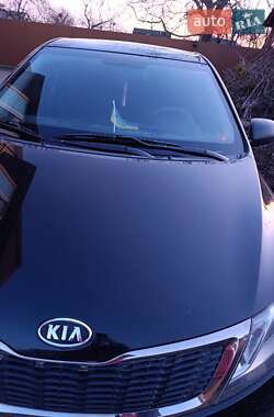 Седан Kia Rio 2012 в 