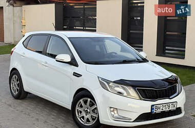Хэтчбек Kia Rio 2013 в Одессе