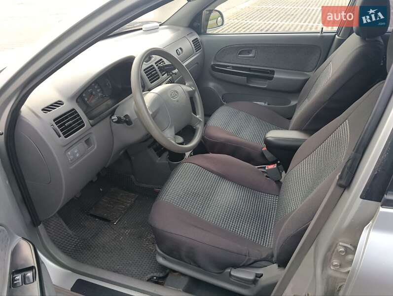 Універсал Kia Rio 2005 в Києві фото 2 Універсал Kia Rio 2005 в Києві