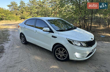 Седан Kia Rio 2012 в Днепре