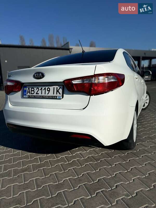 Седан Kia Rio 2013 в Виннице