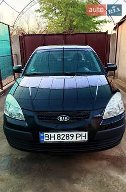 Хетчбек Kia Rio 2009 в Білгороді-Дністровському