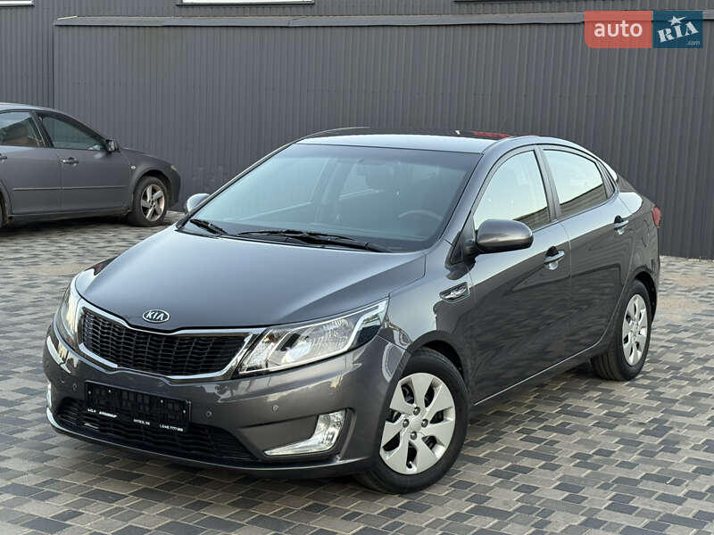 Седан Kia Rio 2012 в Одессе
