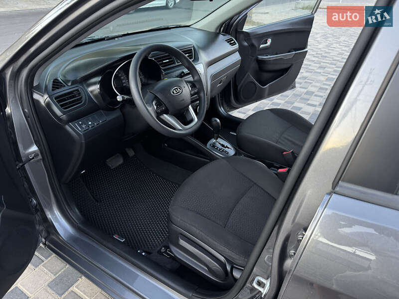Седан Kia Rio 2012 в Одессе