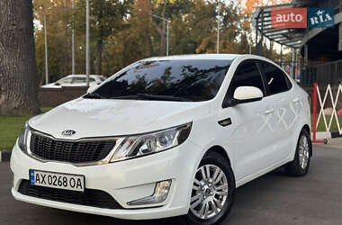 Седан Kia Rio 2013 в Харькове
