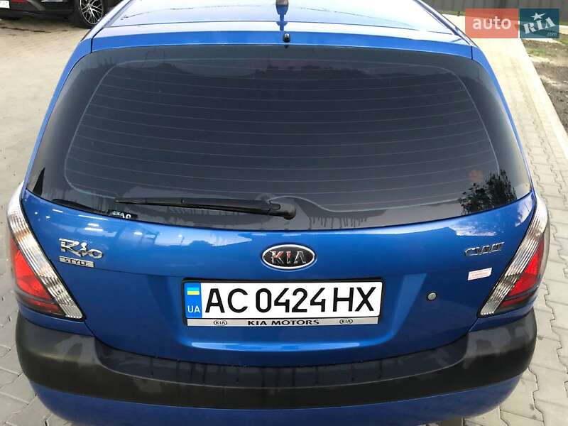 Хетчбек Kia Rio 2006 в Луцьку