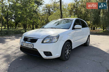 Хэтчбек Kia Rio 2011 в Павлограде